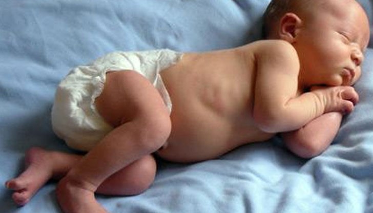 Любка е част от метадоновата програма и ражда т.нар. „метадоново бебе”