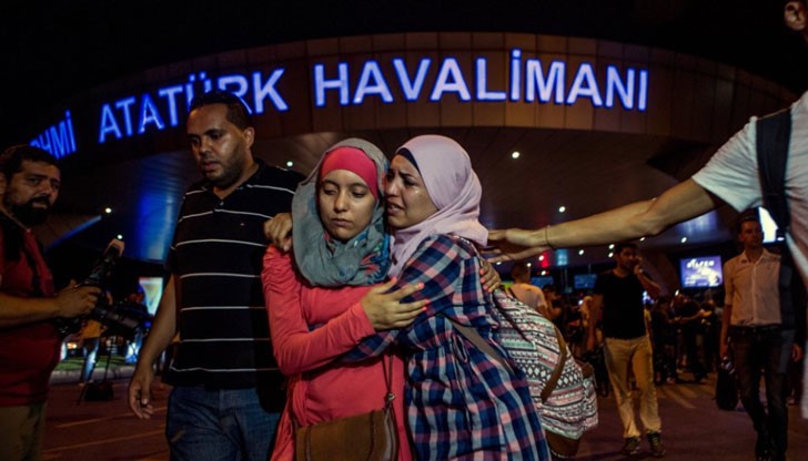 Минимум 41 жертви и 239 ранени остави след себе си поредният атентат в Турция