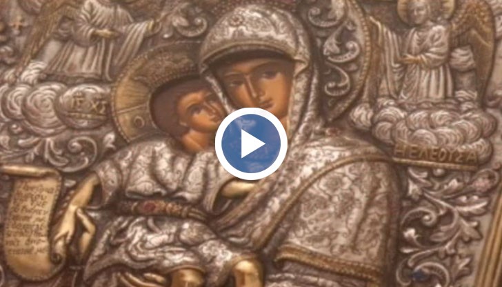 Иконата „Света Богородица – Достойно Есть” идва в град Бухово преди 17 години