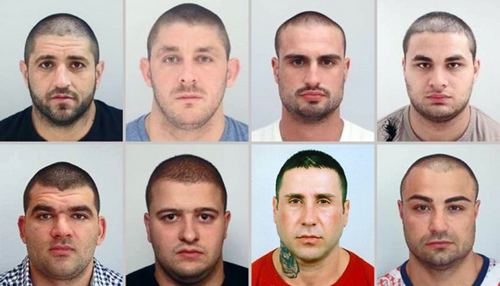 Заплашват ни със смърт заради снимка от списъка с издирваните Заплашват ни със смърт заради снимка от списъка с издирваните