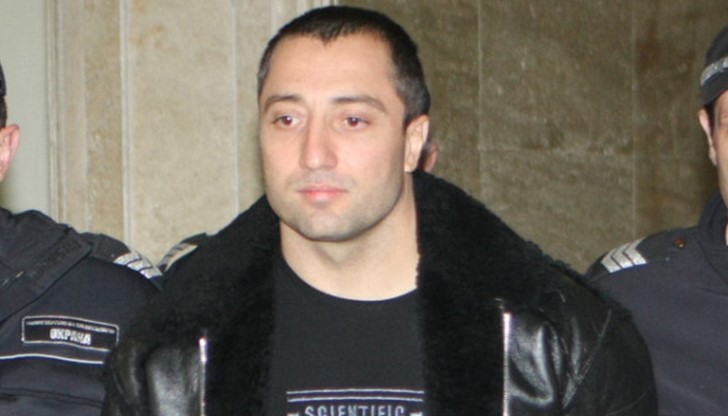 Димитър Желязков - Митьо Очите остава в критично състояние