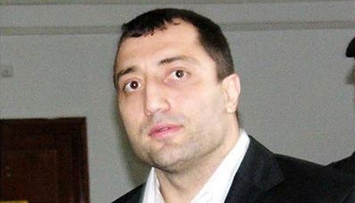 Хирурзи са преценили, че могат да направят ревизия на засегнатите му органи Хирурзи са преценили, че могат да направят ревизия на засегнатите му органи