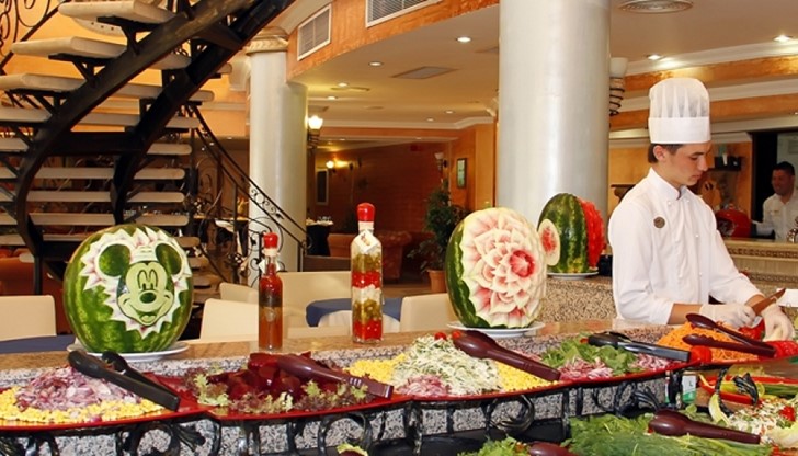 Турската асоциация на туроператорите възнамерява да отмени услугата all inclusivе за всички турски хотели Турската асоциация на туроператорите възнамерява да отмени услугата all inclusivе за всички турски хотели