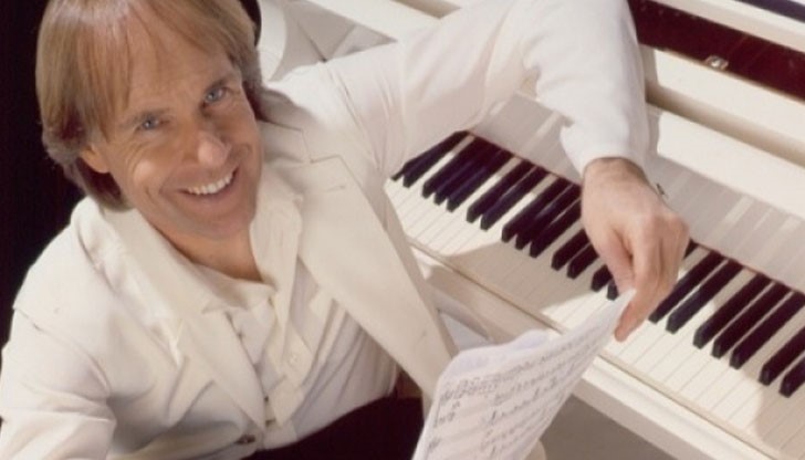 Ричард Клайдерман ще изсвири “Хубава си, моя горо” Ричард Клайдерман ще изсвири “Хубава си, моя горо”