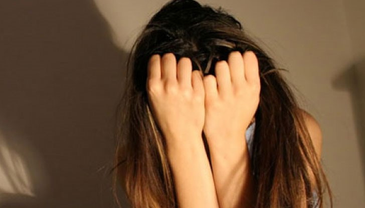 Мъжът твърди, че тя доброволно е отишла в стаята в хотела Мъжът твърди, че тя доброволно е отишла в стаята в хотела