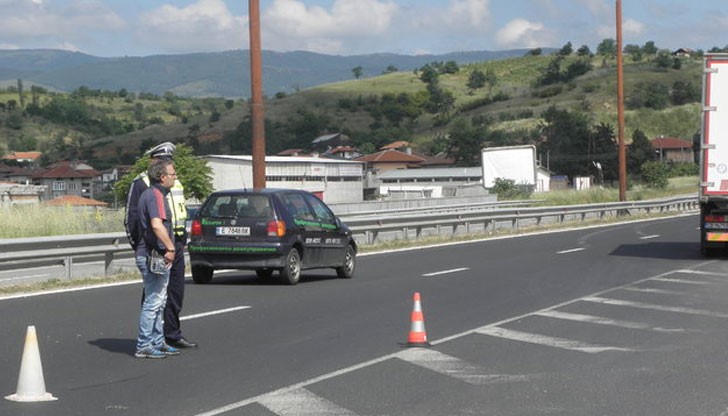 Жената е блъсната на магистралата край Благоевград
