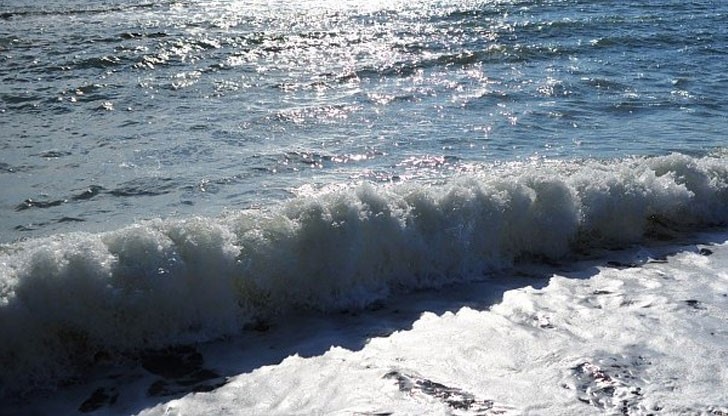 Според очевидци на инцидента момчетата влезли в морето около 11 часа - малко след като се е появил Мъртвакът