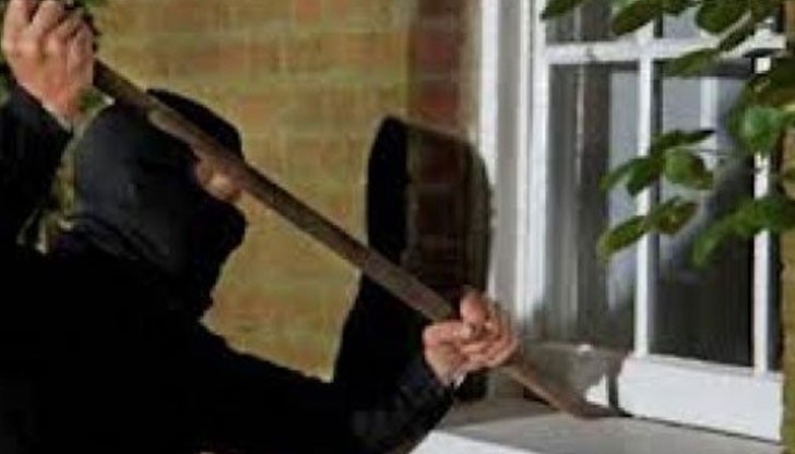 Откраднати са златни накити на стойност 500 лева Откраднати са златни накити на стойност 500 лева