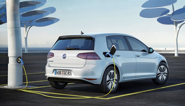 Електрическият вариант на хечбека изминава до 190 километра на ток