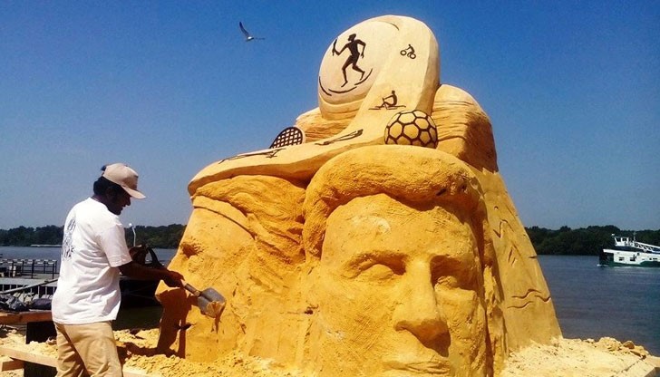 Алея на спортната слава от пясък