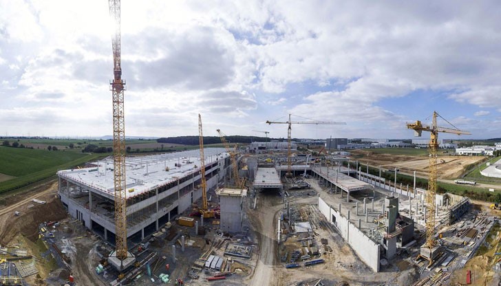 Заводът на "Язаки" ще произвежда кабелни системи за автомобили / Снимката е илюстративна