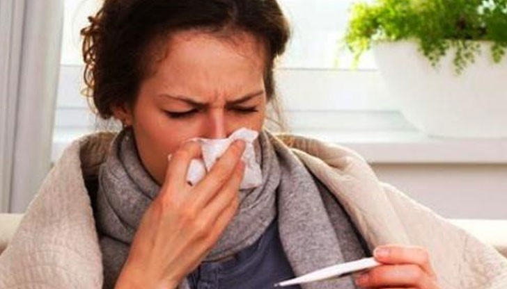 Причинява висока температура, продължителна кашлица, болки в мускулите, отпадналост Причинява висока температура, продължителна кашлица, болки в мускулите, отпадналост