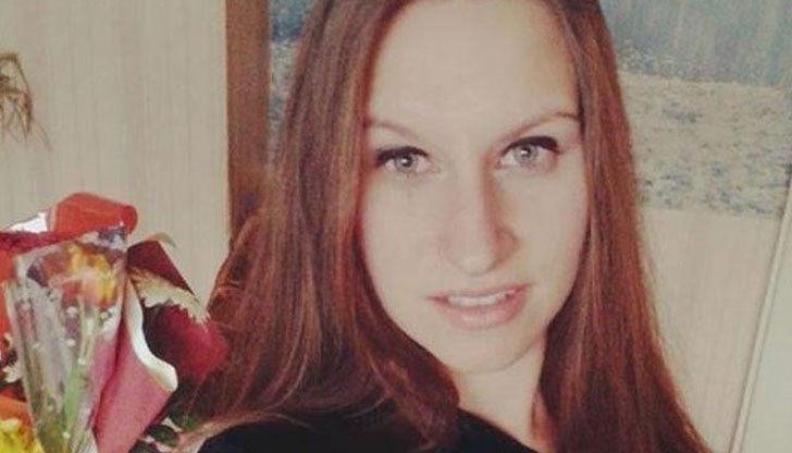 "Спомняте ли си Веси? ТЯ БЕШЕ УБИТА!" , пишат гневни близките на Веселина "Спомняте ли си Веси? ТЯ БЕШЕ УБИТА!" , пишат гневни близките на Веселина