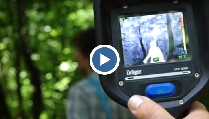 Гората е облетяна с дрон, а от земята периметърът се оглежда с термокамера