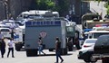Въоръжени мъже превзеха полицейско управление в Ереван