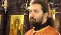 Поп окраде църква!