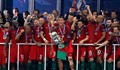 Португалия си открадна успеха!