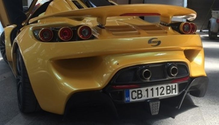 Жълтият автомобил, дело на русенеца, бе узаконен по европейските норми и получи софийска регистрация Жълтият автомобил, дело на русенеца, бе узаконен по европейските норми и получи софийска регистрация