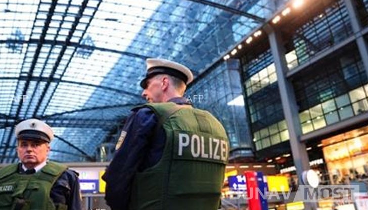 Причината за взрива все още не е известна Причината за взрива все още не е известна