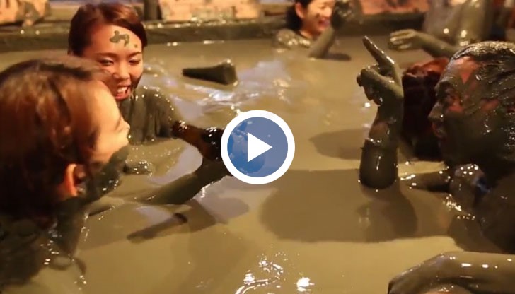 Мястото се казва „Гата бар“ и се намира в Токио