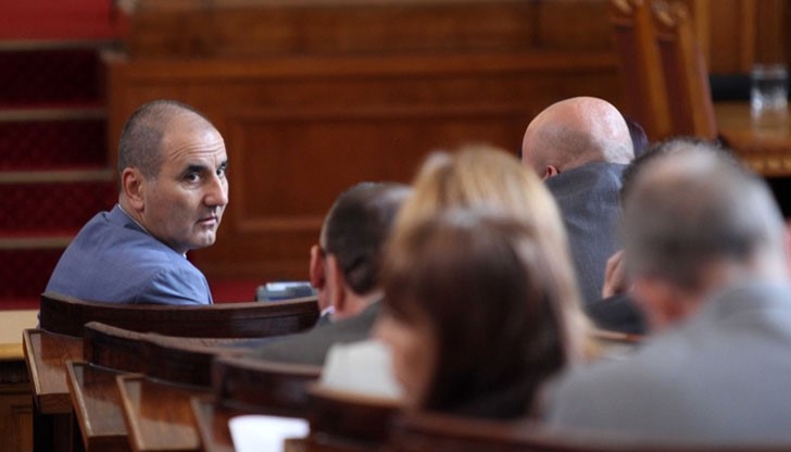 ГЕРБ искат изборите да са на 6 ноември, а БСП на 23 октомври