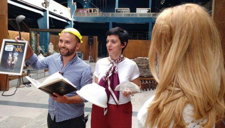 На 1 юли група млади хора се събра за да почетат младоженците "архимакарон Стефан Кирязов" и "преблажената Николет Стефанова"