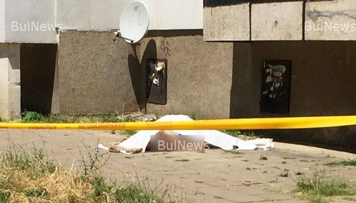 Съседи твърдят, че напоследък забелязали промяна в него