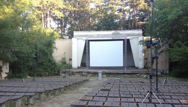 "Пътуващото лятно кино" ще представи филма "Джулай" на площада