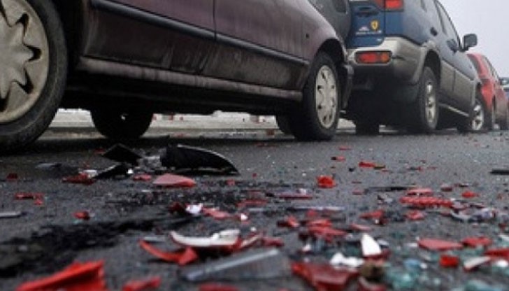 Блокирано е движението, шофьорите е необходимо да изчакат на място / Снимката е илюстративна Блокирано е движението, шофьорите е необходимо да изчакат на място / Снимката е илюстративна