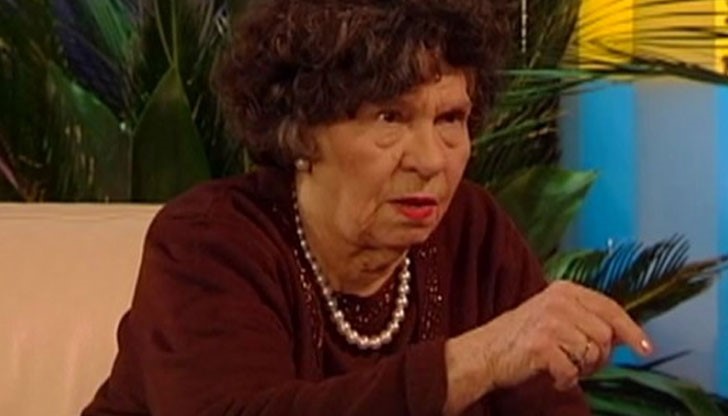 Крадците отмъкнали всички налични пари и цялото злато