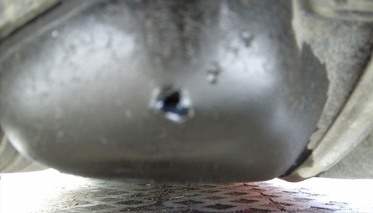 Кражба на гориво от автомобил в квартал "Дружба" Кражба на гориво от автомобил в квартал "Дружба"