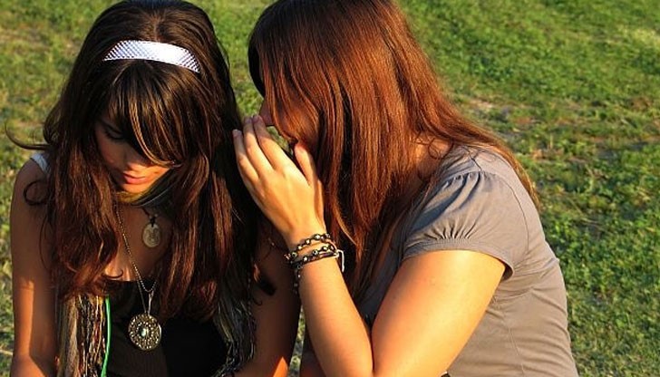 Когато започнете да разпространявате слухове, дълго време ще ви следва славата на клюкар Когато започнете да разпространявате слухове, дълго време ще ви следва славата на клюкар