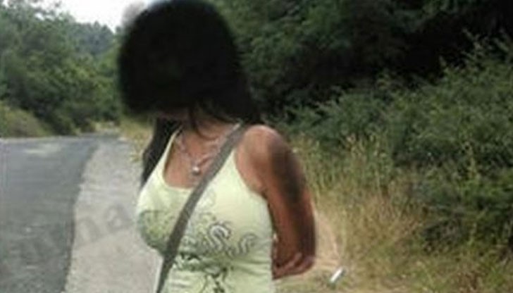 Даниела от 8 години си изкарва хляба като предлага сексуслуги срещу заплащане