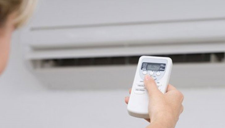 Дали икономисвате ток като изключвате климатика, след като ви няма вкъщи или е по-добре да го оставите да работи на една и съща температура цял ден?