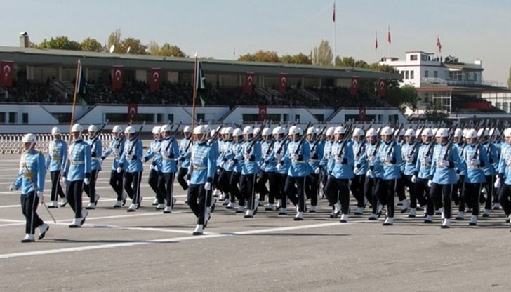 283-ма от членовете на гвардията бяха арестувани след опита за преврат