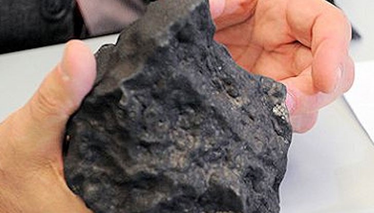 Издирваният метеоритен къс е колкото кофа
