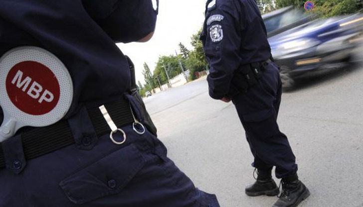 Органите на реда подали сигнал на автомобила, но той не спрял Органите на реда подали сигнал на автомобила, но той не спрял