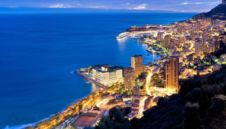 Няколко големи круизни кораба прекратиха всякакви брегови екскурзии около Ница