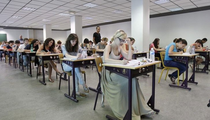 Образователното министерство разяснява графика за учебната 2016/2017 година Образователното министерство разяснява графика за учебната 2016/2017 година