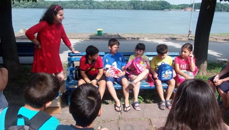 Малчуганите преживяха много интересен и забавен ден в Регионалната инспекция по околната среда и водите – Русе