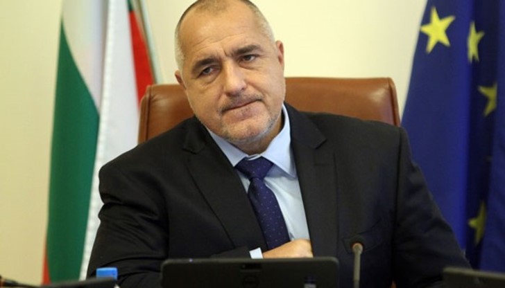 Министерство на външните работи препоръчва на българските граждани засега да се въздържат от пътуване в Република Турция