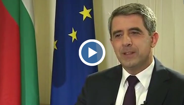 Президентът ловко се измъква от конкретни отговори на въпросите в специалното интервю с него