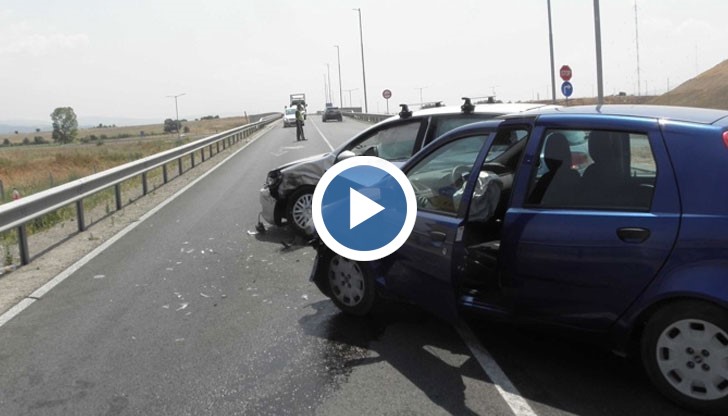 Мъж е с гръдна травма след катастрофата край Благоевград