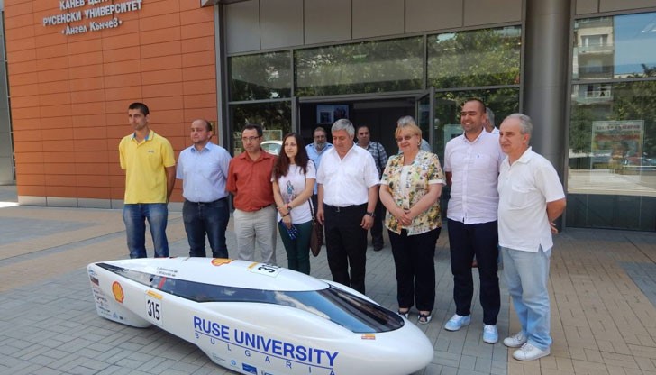 Отборът на русенския университет ще изгради нов болид за следващия еко маратон! Отборът на русенския университет ще изгради нов болид за следващия еко маратон!