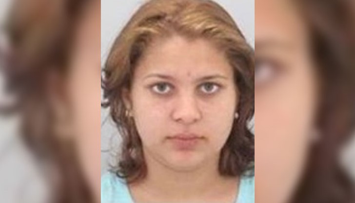 14-годишната Стела е избягала с новородения си син на 7 юли тази година