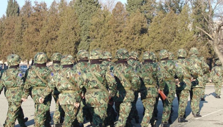 Заради разрасналия се дебат, представиха анализ с предимствата и недостатъците от задължителната наборна служба