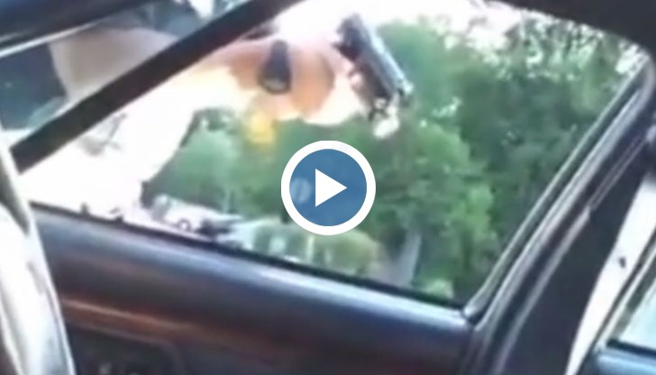 Sветът е ужасен от видео записи, които показват смъртта на Алтън Стърлинг