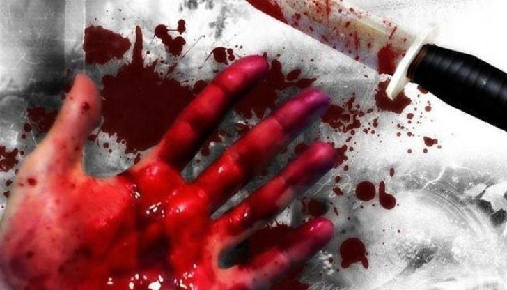 Сигналът за убийството на жената подал 78-годишният мъж, за когото тя се грижела