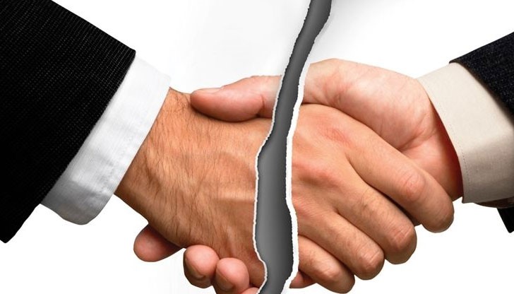 Вече официално плащаме само 3 такси като прекратим договора си Вече официално плащаме само 3 такси като прекратим договора си