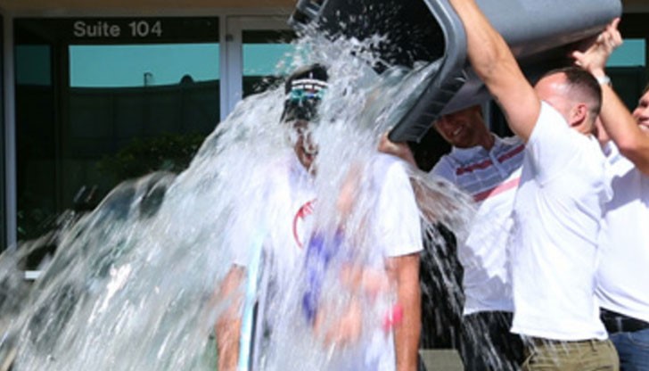 Даренията, събрани от предизвикателството, ще помогнат за лечението на болестта на Лу Гериг Даренията, събрани от предизвикателството, ще помогнат за лечението на болестта на Лу Гериг